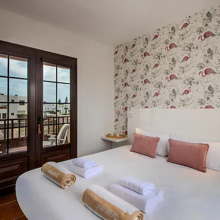 Palmera By Villalize *